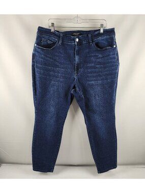 Judy Blue Jeans Womens Plus 22W Beckley Mid Rise Skinny Fit Denim (40x28)